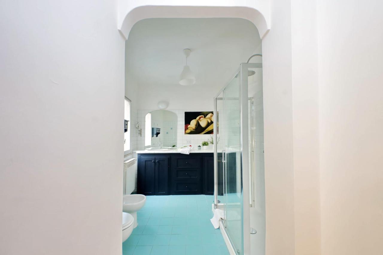 Monti Spacious Apartment 2 Рим Екстериор снимка